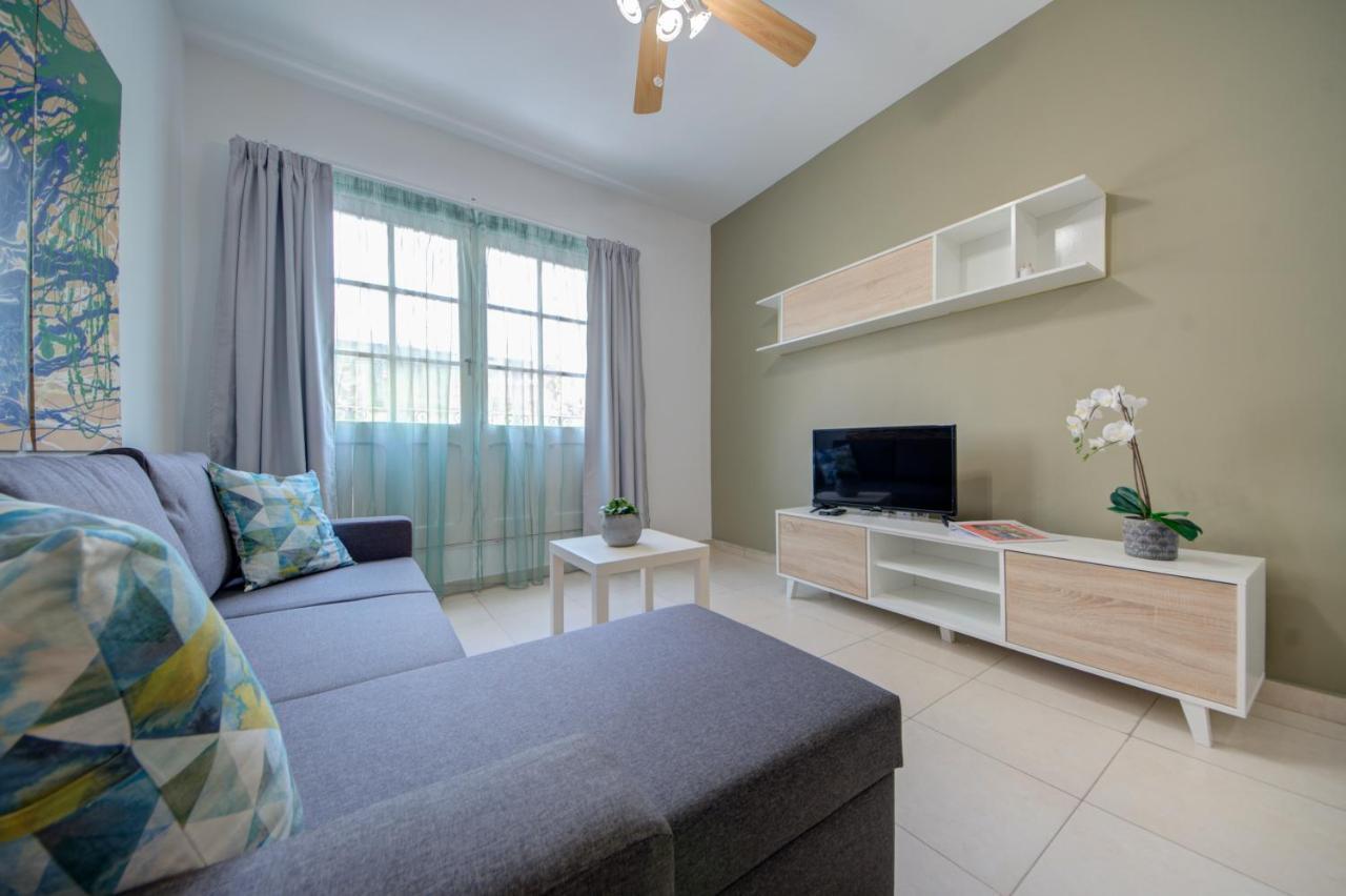 Azure Haven - Gzira Apartments And Penthouse By Shortletsmalta Bagian luar foto