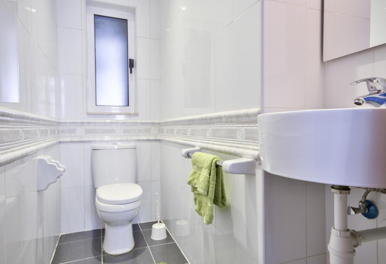 Azure Haven - Gzira Apartments And Penthouse By Shortletsmalta Bagian luar foto