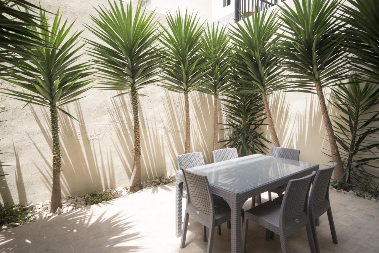 Azure Haven - Gzira Apartments And Penthouse By Shortletsmalta Bagian luar foto
