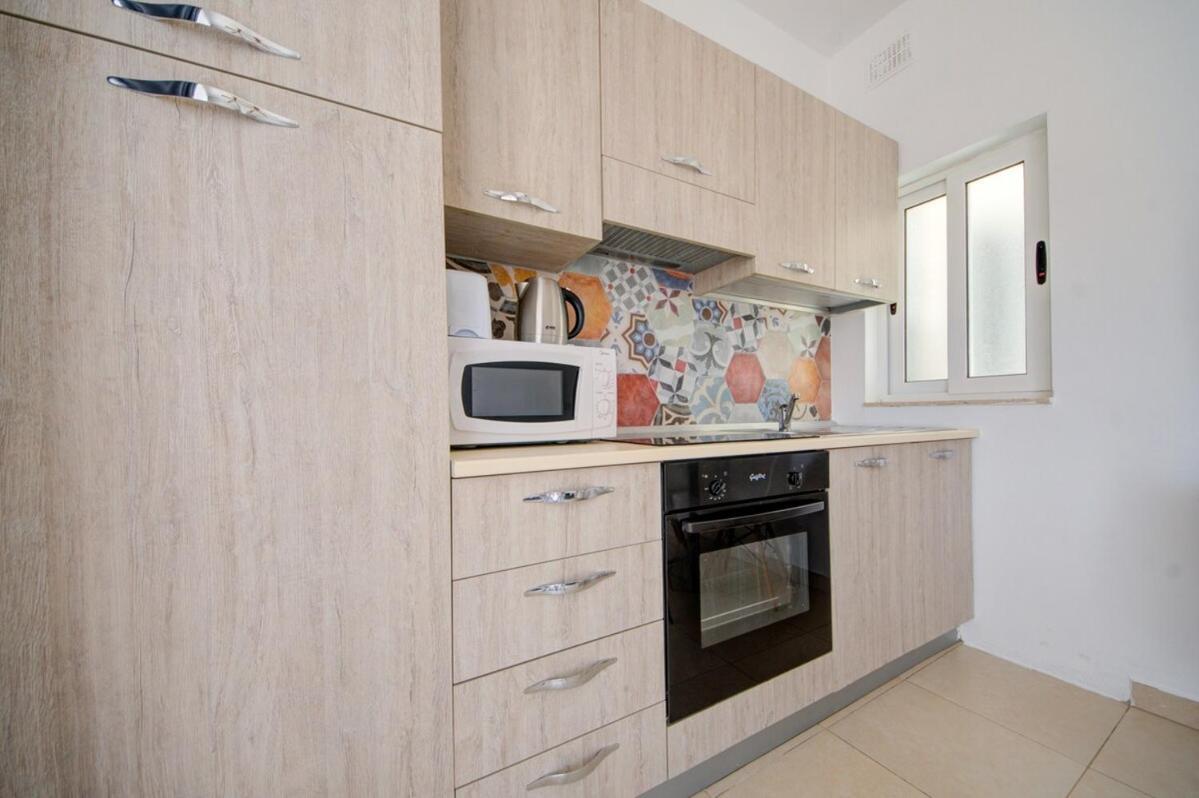 Azure Haven - Gzira Apartments And Penthouse By Shortletsmalta Ruang foto